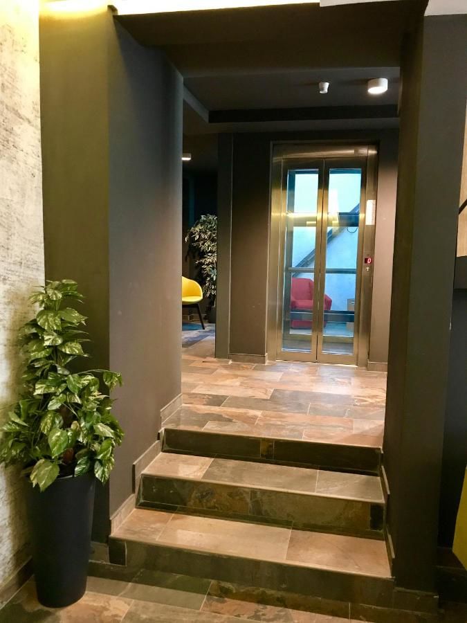 Отель Hotel Lux Divina Брашов-16