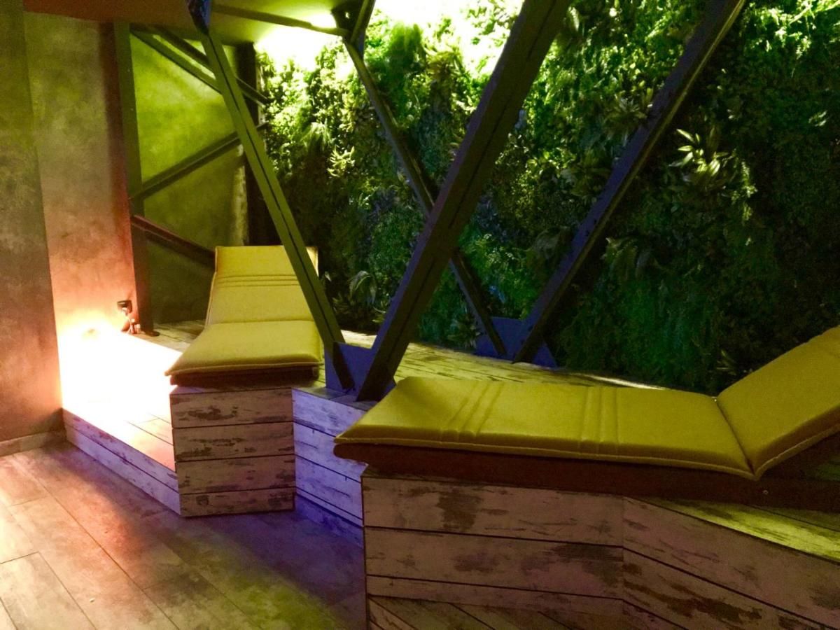Отель Hotel Lux Divina Брашов-20
