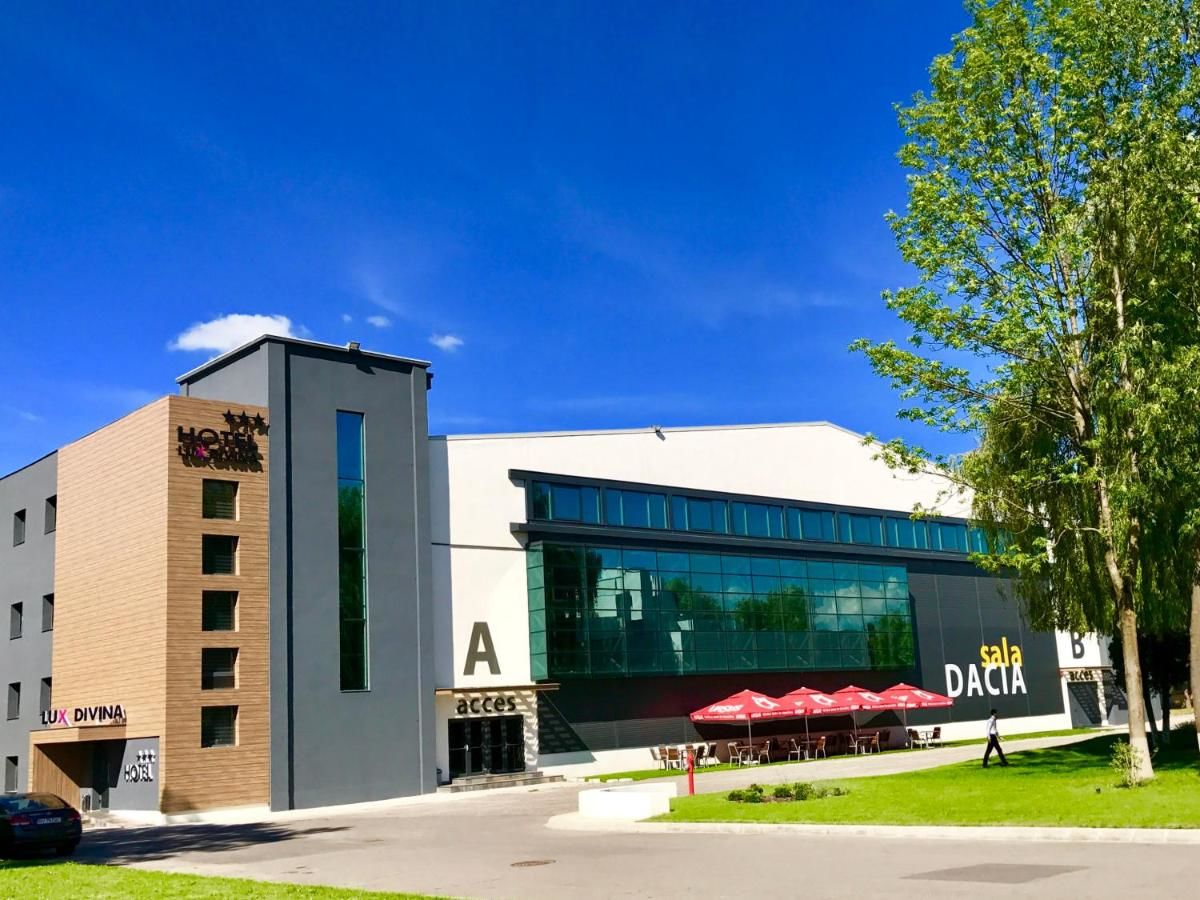 Отель Hotel Lux Divina Брашов-30
