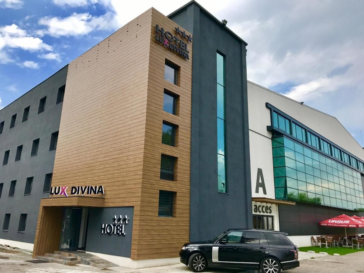 Отель Hotel Lux Divina Брашов-43