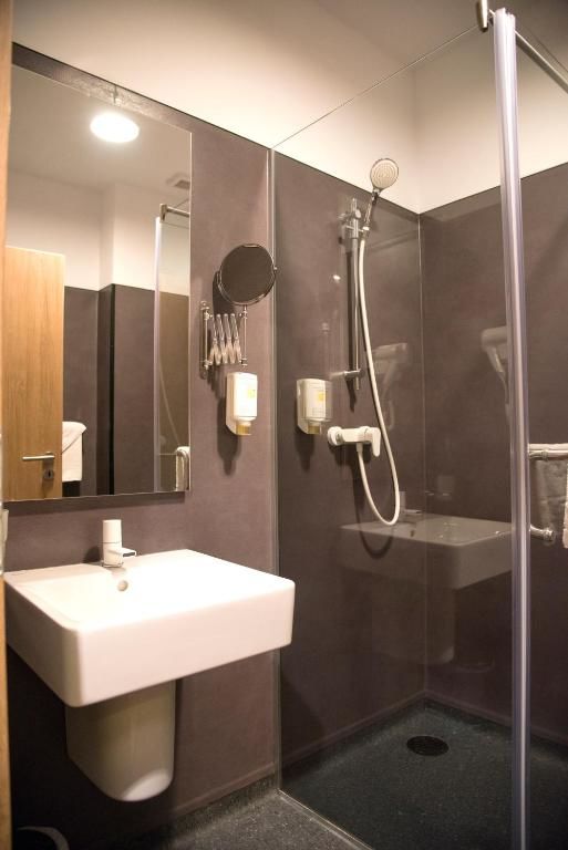 Отель Hotel Lux Divina Брашов-61