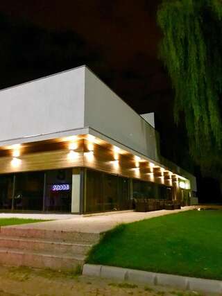 Отель Hotel Lux Divina Брашов-4